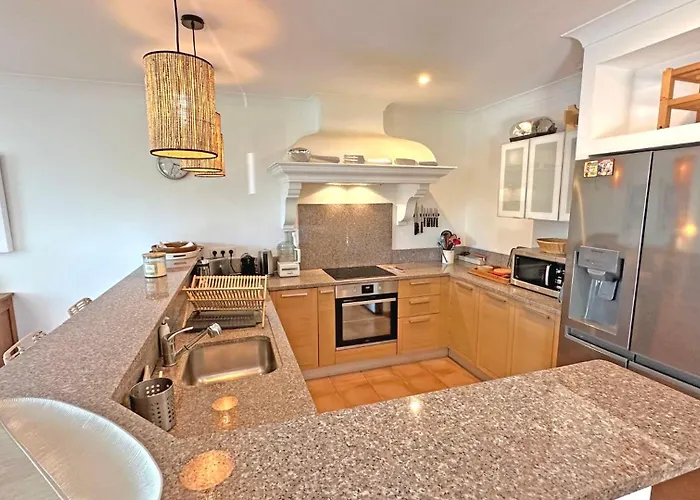 펜션 Restanques - Beauchene *